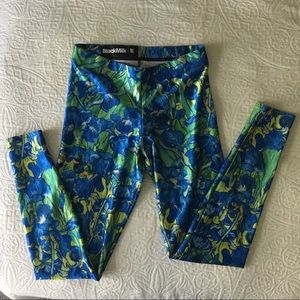 Blackmilk Iris Leggings